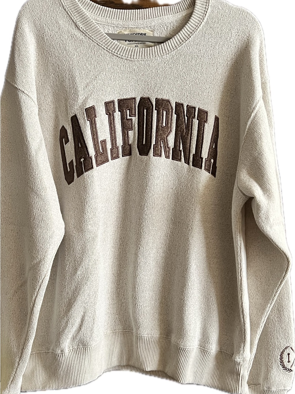 New York Popular Men's Cream Crewneck Sweater